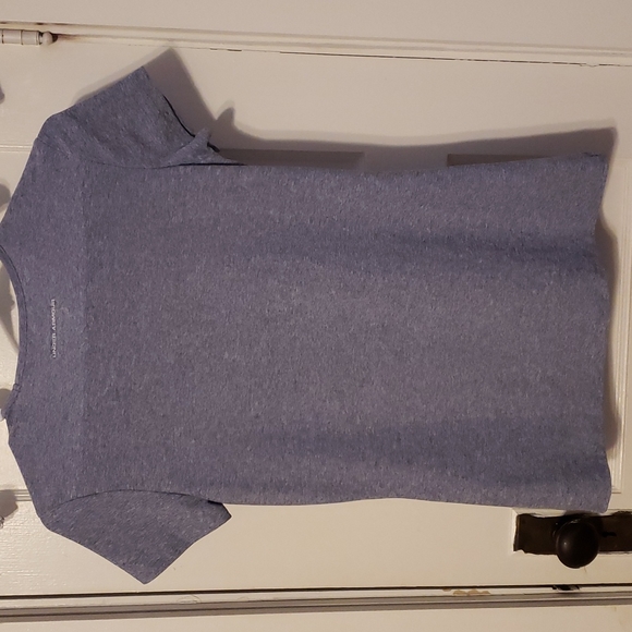 XS Underarmour Heat Gear Top. - Picture 4 of 5